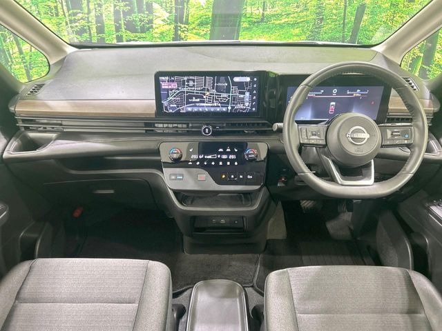 セレナ1.4 e-POWER ハイウェイスターV