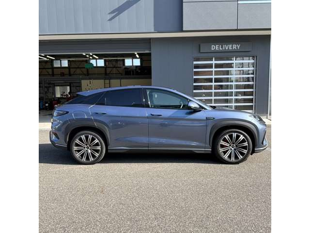 シーライオン7AWD