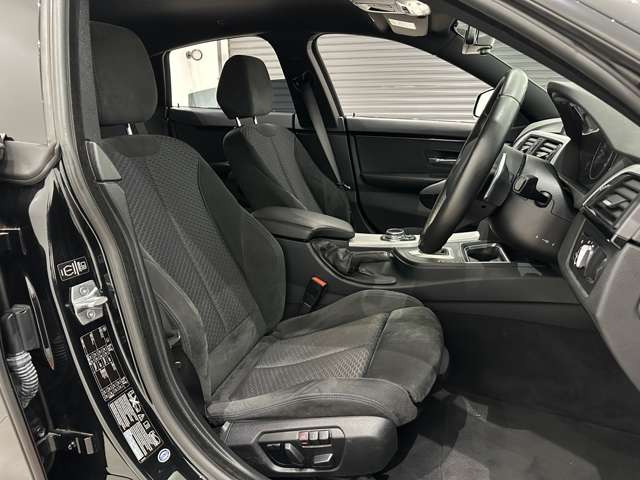 4シリーズグランクーペ420i xドライブ Mスポーツ 4WD