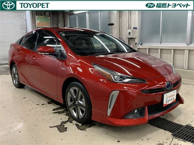 プリウス1.8 A ツーリングセレクション E-Four 4WD