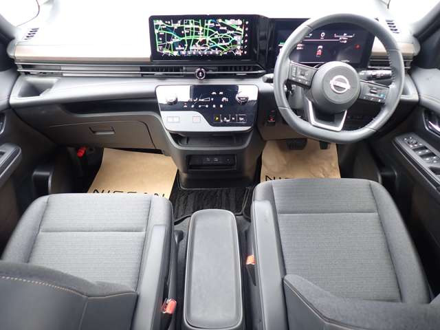 セレナ1.4 e-POWER ハイウェイスターV