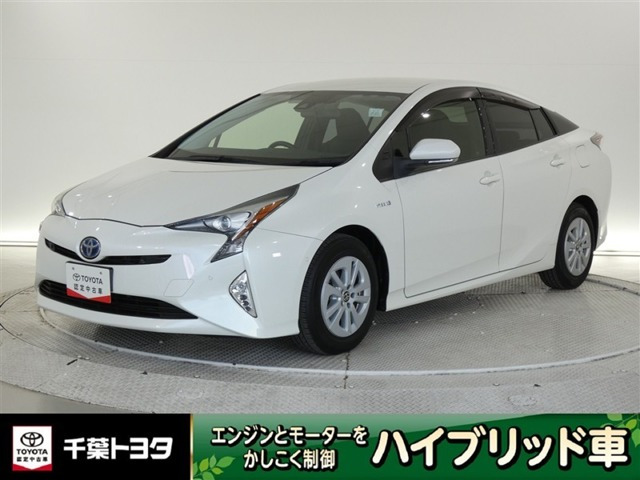 プリウス1.8 S セーフティ プラス