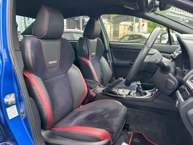 WRXSTI 2.0 タイプS 4WD