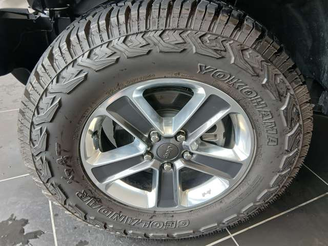 ラングラーアンリミテッド サハラ 4WD
