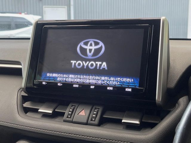 RAV42.0 G 4WD