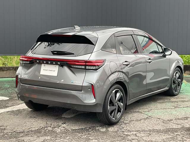 ノートオーラ1.2 G レザーエディション