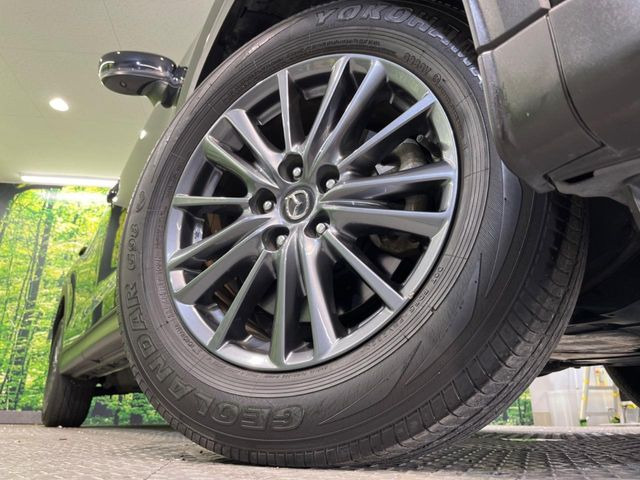 �y����17�C���`�A���~�z�C�[���z�O�ςɃ}�b�`���������A���~�z�C�[���𑕒����Ă���܂��B�e��ЊO�A���~�z�C�[����A�X�^�b�h���X�^�C�����戵�����Ă���܂��B���񂲑��k����������