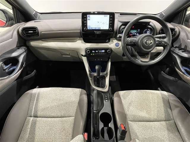 ヤリス1.5 ハイブリッド Z E-Four 4WD