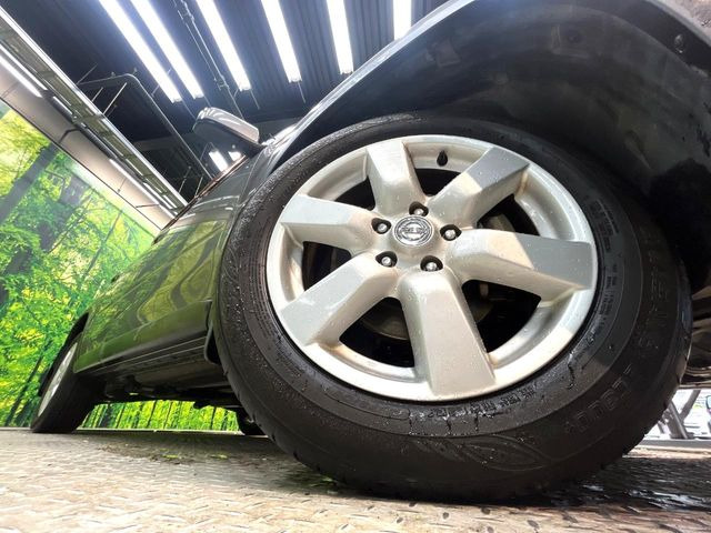 �y�����A���~�z�C�[���z�O�ςɃ}�b�`���������A���~�z�C�[���𑕒����Ă���܂��B�e��ЊO�A���~�z�C�[����A�X�^�b�h���X�^�C�����戵�����Ă���܂��B���񂲑��k����������