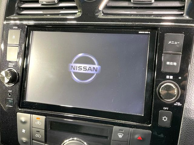 セレナ2.0 ハイウェイスター Vセレクション+Safety S-HYBRID