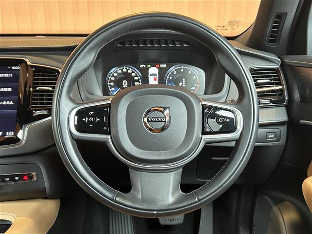 XC90B6 AWD インスクリプション 4WD