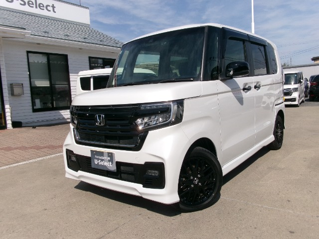 N-BOXカスタムL ターボ スタイルプラス ブラック 4WD