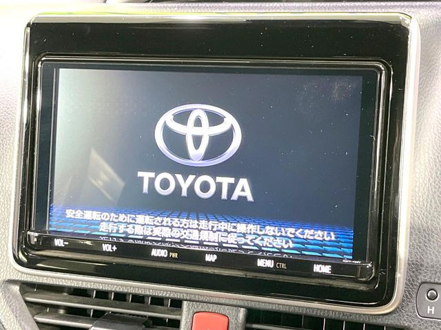 ヴォクシー2.0 ZS 煌III