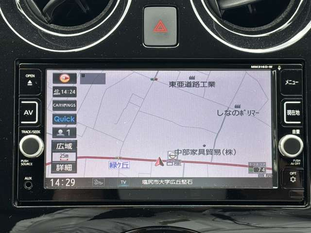 ノート1.2 e-POWER メダリスト FOUR 4WD