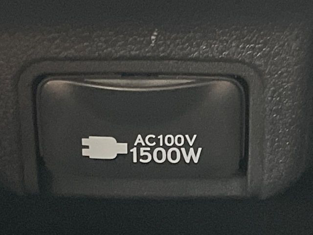 �y1500W�A�N�Z�T���[�R���Z���g�z����d��1500W�܂ł̉Ɠd���g���܂��B�L�����v��X�|�[�c�E�A�E�g�h�A�ł̃A�N�e�B�r�e�B�͂������A�ЊQ�E��d�̍ۂɑ劈���