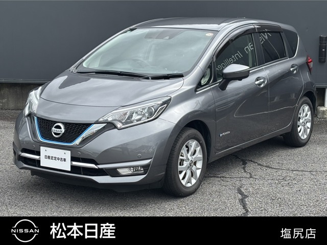 ノート1.2 e-POWER メダリスト FOUR 4WD