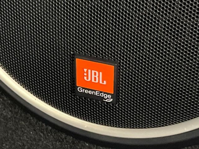 �yJBL�T�E���h�V�X�e���z�[���̃i�r�@�\�͂������A���x�ȃ`���[�j���O�\�͂����ڂ���Ă���A�������ȉ��y�����y���݂��������܂���