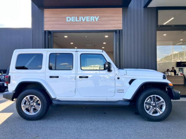 ラングラーアンリミテッド サハラ 4WD