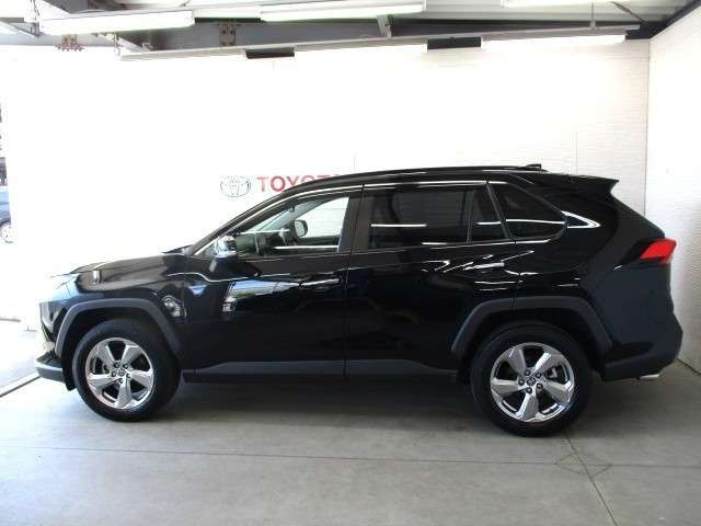 RAV42.5 ハイブリッド G E-Four 4WD