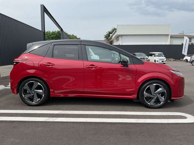 ノートオーラ1.2 G レザーエディション