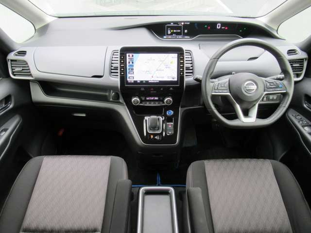 セレナ1.2 e-POWER ハイウェイスターV