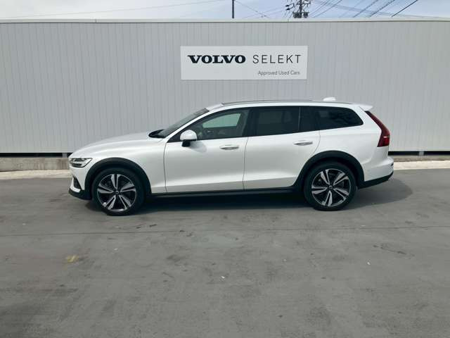 V60クロスカントリーB5 AWD プロ 4WD