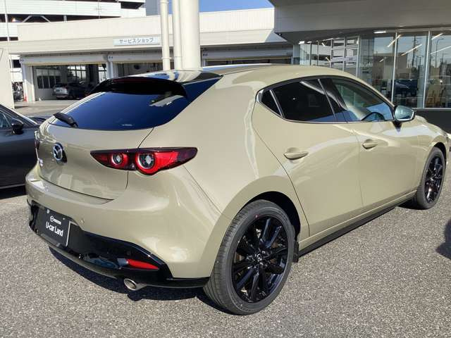MAZDA3ファストバック1.8 XD ドライブ エディション 4WD
