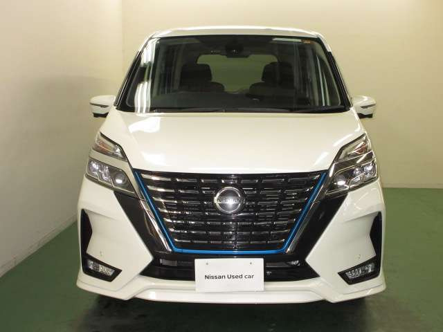 セレナ1.2 e-POWER ハイウェイスター