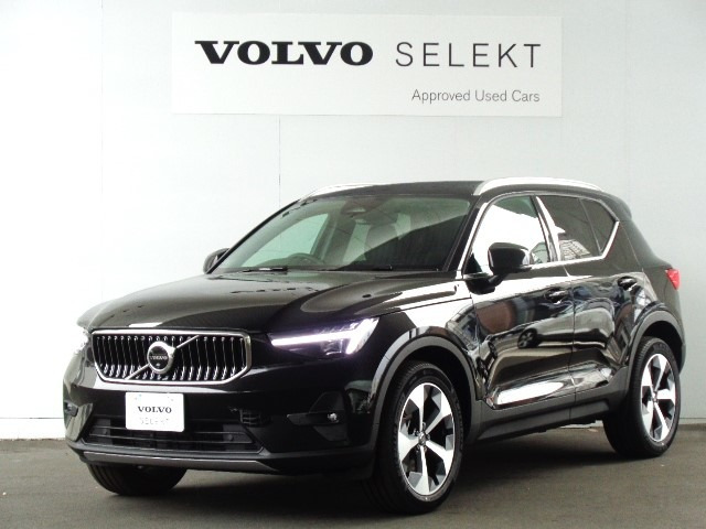 XC40ウルトラ B4 AWD 4WD