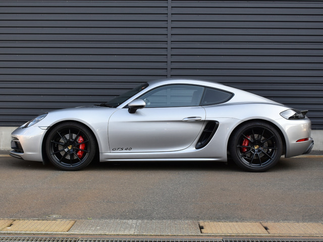 718ケイマンGTS