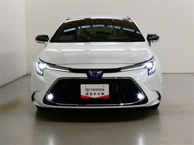 カローラツーリング1.8 ハイブリッド W×B E-Four 4WD