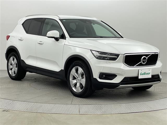 XC40B4 モメンタム