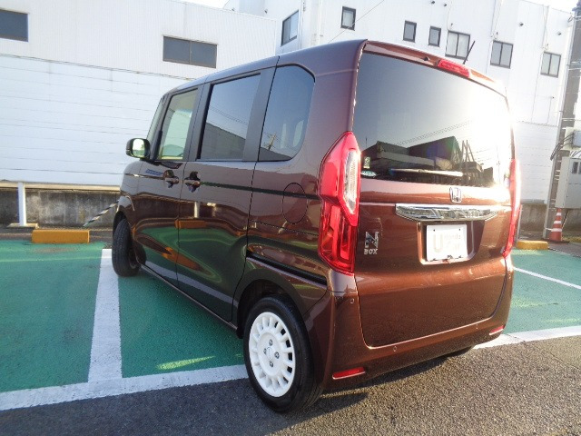 N-BOXL