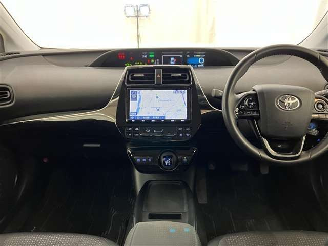 プリウス1.8 S セーフティ プラスII