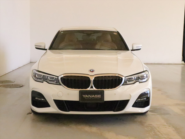 3シリーズセダン320d