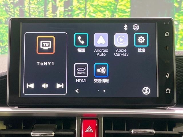 �y9�C���` �f�B�X�v���C�I�[�f�B�I�z���ʂ̃f�B�X�v���C��AppleCarPlay��AndroidAuto�����p�\�B�傫�ȉ�ʂŃX�}�z�i�r�A�v���������p���������܂���