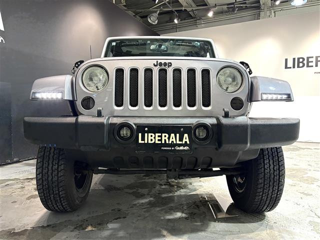 ラングラーアンリミテッド サハラ 4WD
