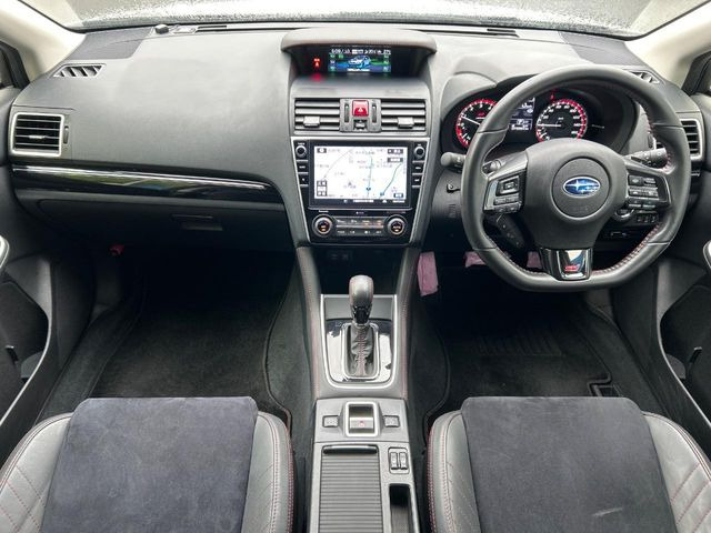 レヴォーグ1.6 STI スポーツ アイサイト ブラック セレクション 4WD