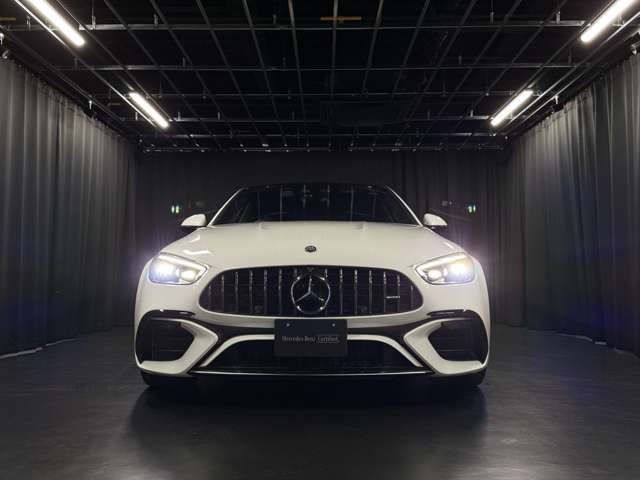 CクラスAMG C63 S E パフォーマンス 4WD
