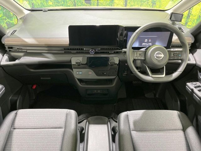 セレナ1.4 e-POWER ハイウェイスターV