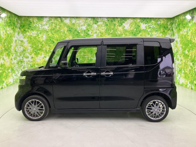 N-BOXカスタムターボ 4WD