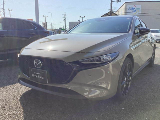 MAZDA3ファストバック1.8 XD ドライブ エディション 4WD