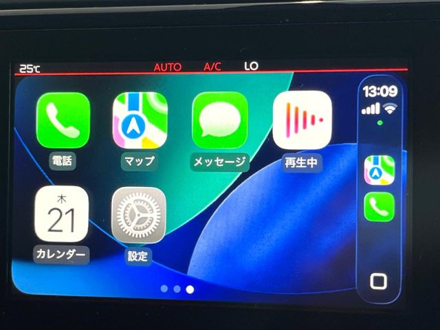��Apple Car Play:�X�}�z�Ƃ̗L���ڑ��ŁA�i�r�E�I�[�f�B�I�Đ��ȂǃX�}�z�̃A�v���@�\����ʂł��g����֗��@�\�ł�!