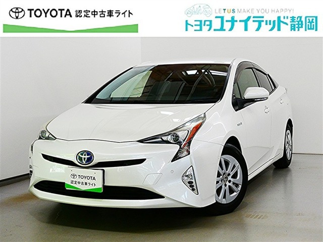 プリウス1.8 S セーフティ プラス
