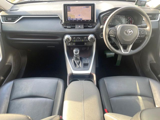 RAV42.0 G 4WD