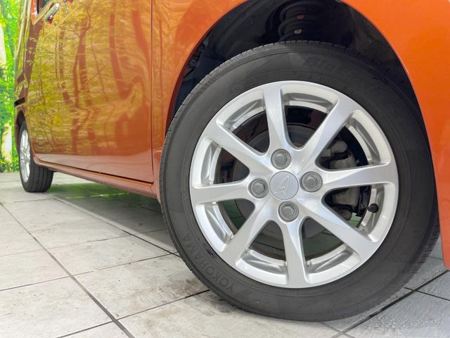 �y����14�C���`�A���~�z�C�[���z�O�ςɃ}�b�`���������A���~�z�C�[���𑕒����Ă���܂��B�e��ЊO�A���~�z�C�[����A�X�^�b�h���X�^�C�����戵�����Ă���܂��B���񂲑��k����������