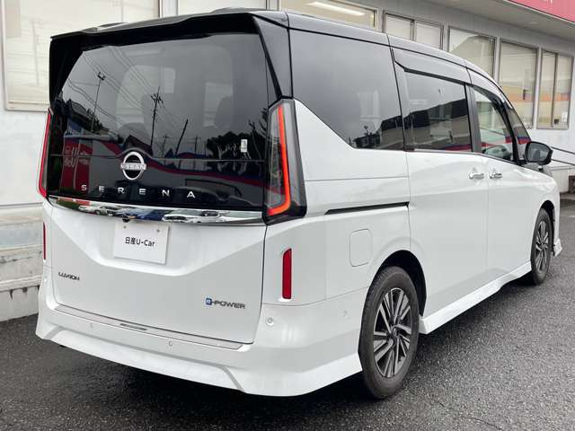 セレナ1.4 e-POWER ルキシオン