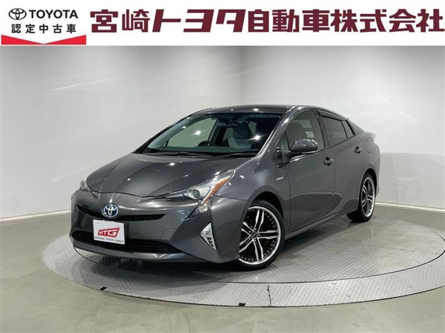 プリウス1.8 S