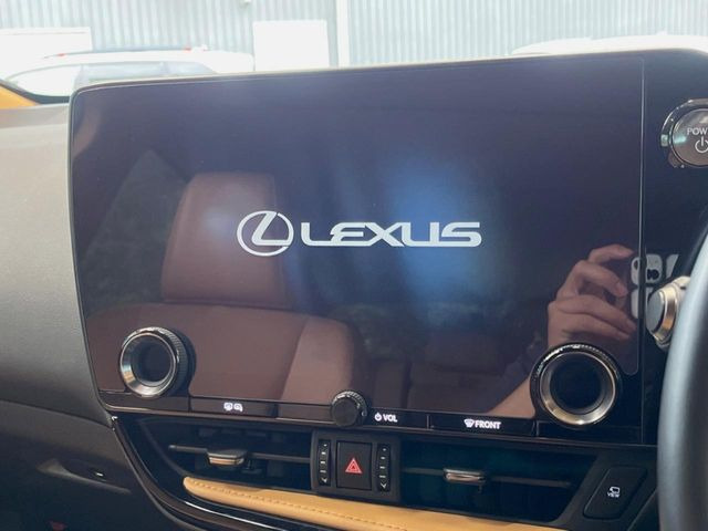 NX350h バージョンL