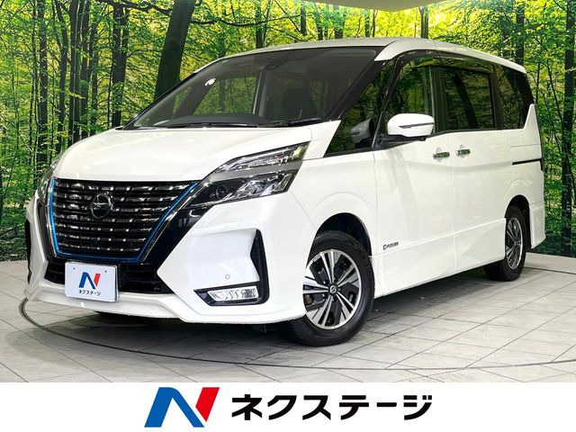 セレナ1.2 e-POWER ハイウェイスターV
